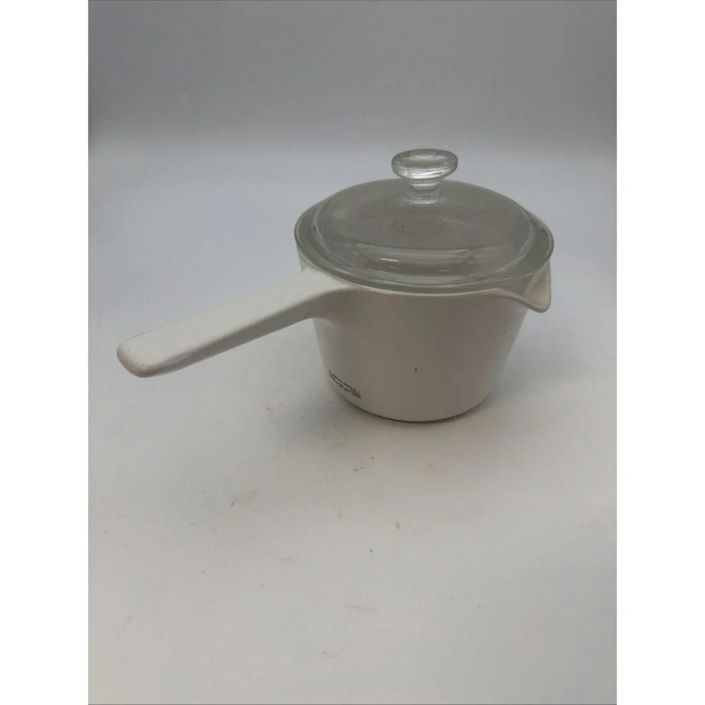 Vtg Corning Ware White Double Spout 1 QT Saucepan M-68-B with Lid P-68-C